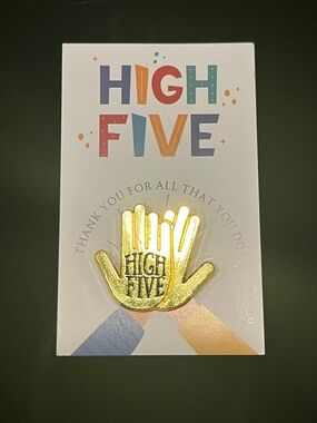 High Five Hands Thank You Pin NWT Gold Tone SET OF 2